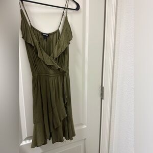 Express dress green size XS